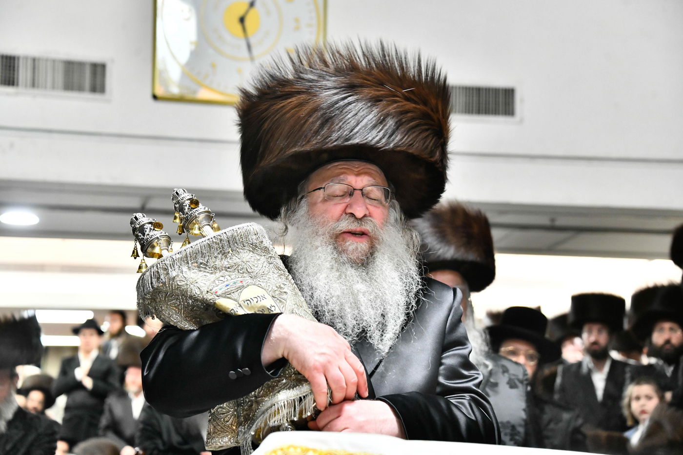 הקפות שניות בחצה"ק נדבורנה