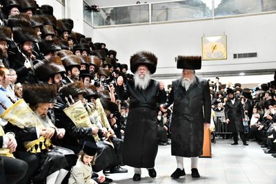 הקפות שניות בחצה"ק נדבורנה