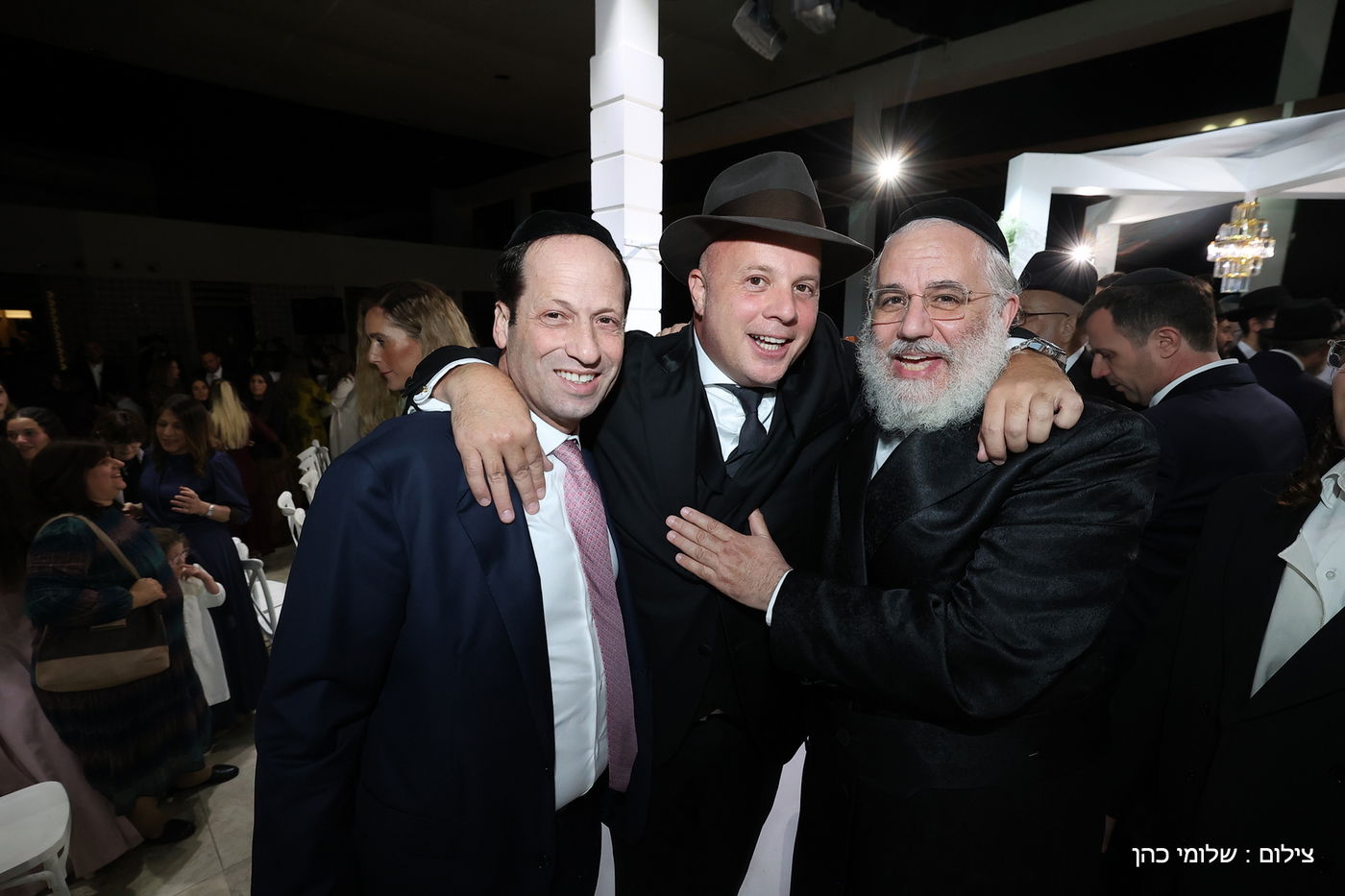 חתונת ביתו של מנחם טוקר