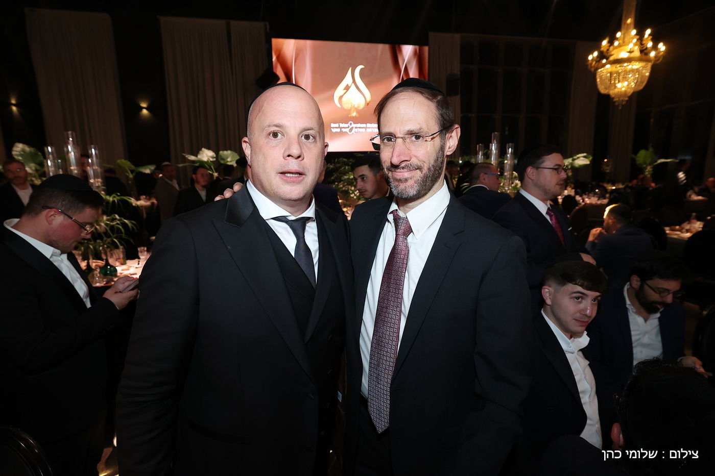 חתונת ביתו של מנחם טוקר