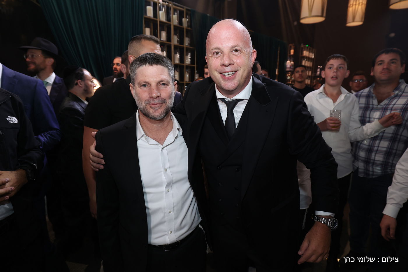 חתונת ביתו של מנחם טוקר