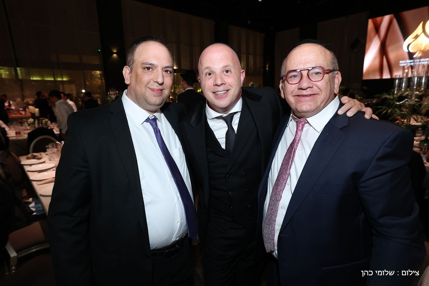 חתונת ביתו של מנחם טוקר