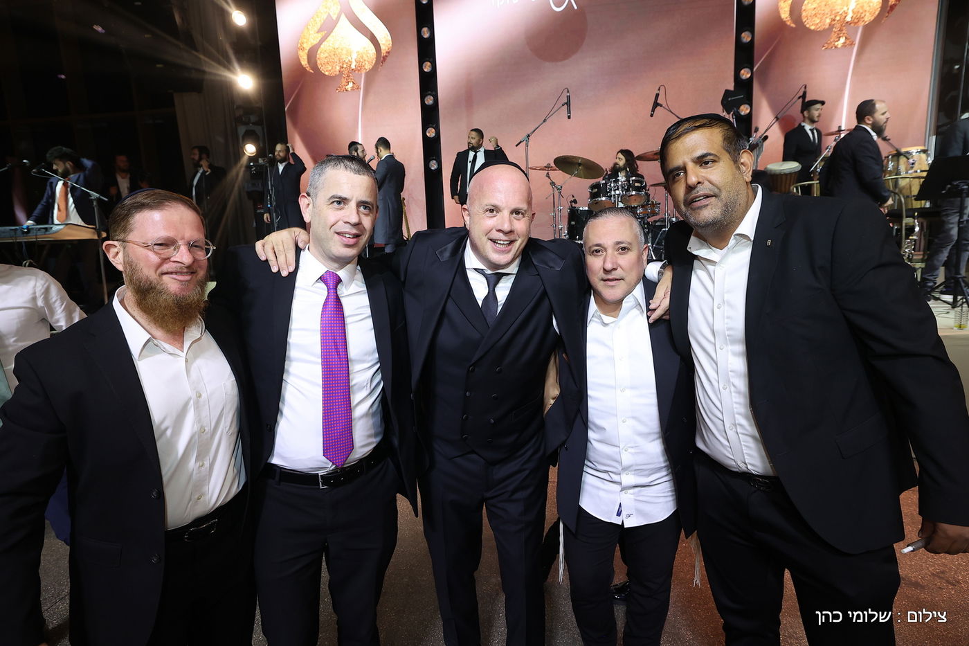 חתונת ביתו של מנחם טוקר