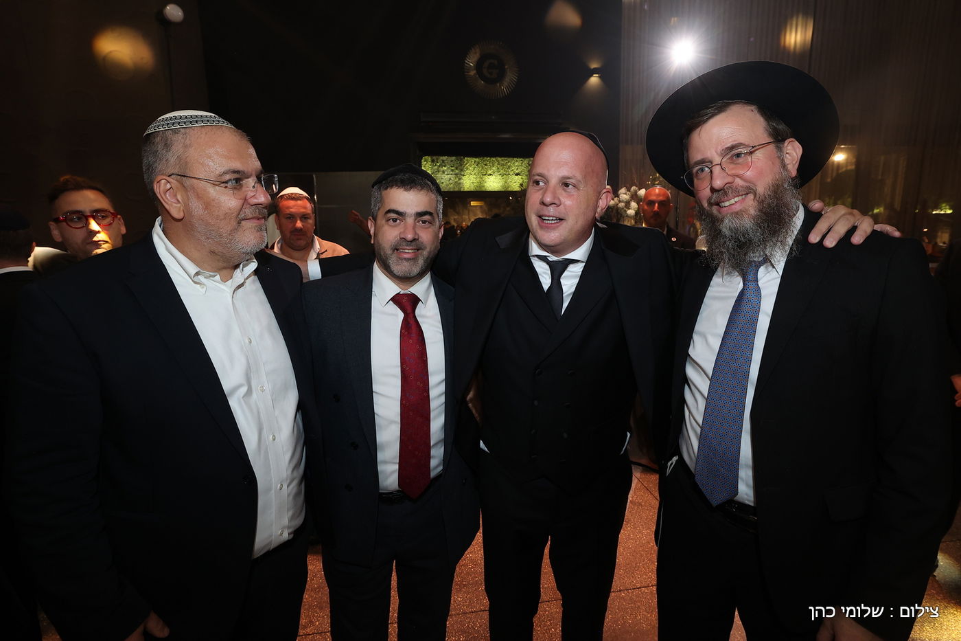 חתונת ביתו של מנחם טוקר