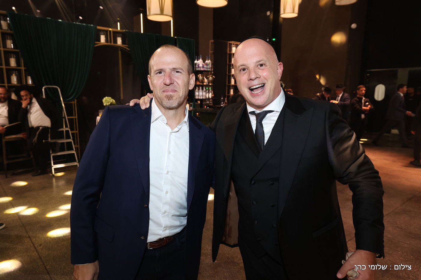 חתונת ביתו של מנחם טוקר