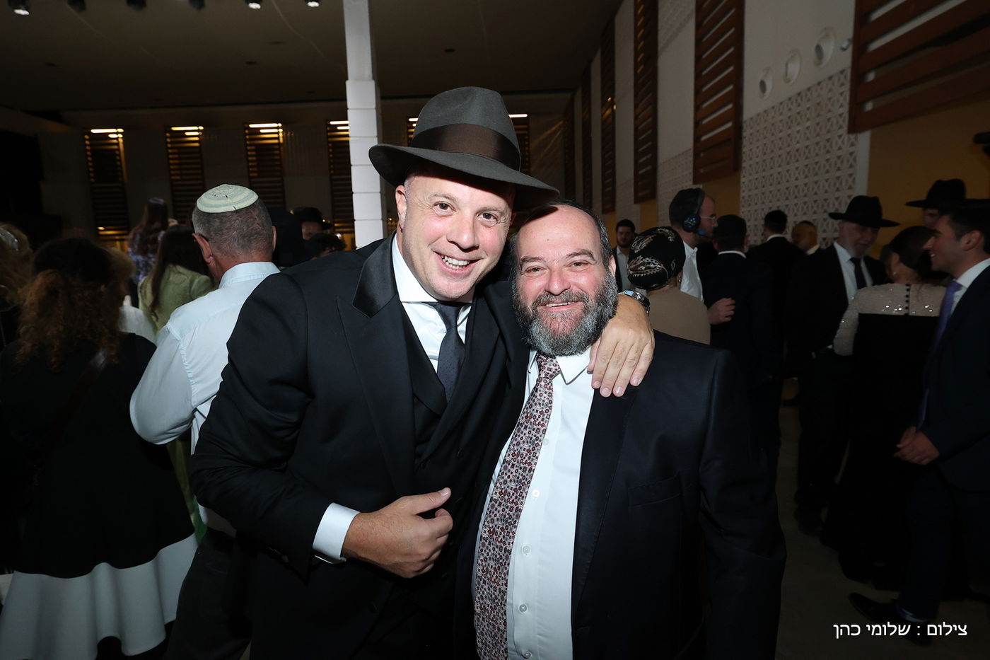 חתונת ביתו של מנחם טוקר