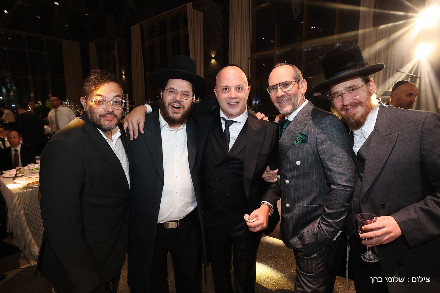 חתונת ביתו של מנחם טוקר