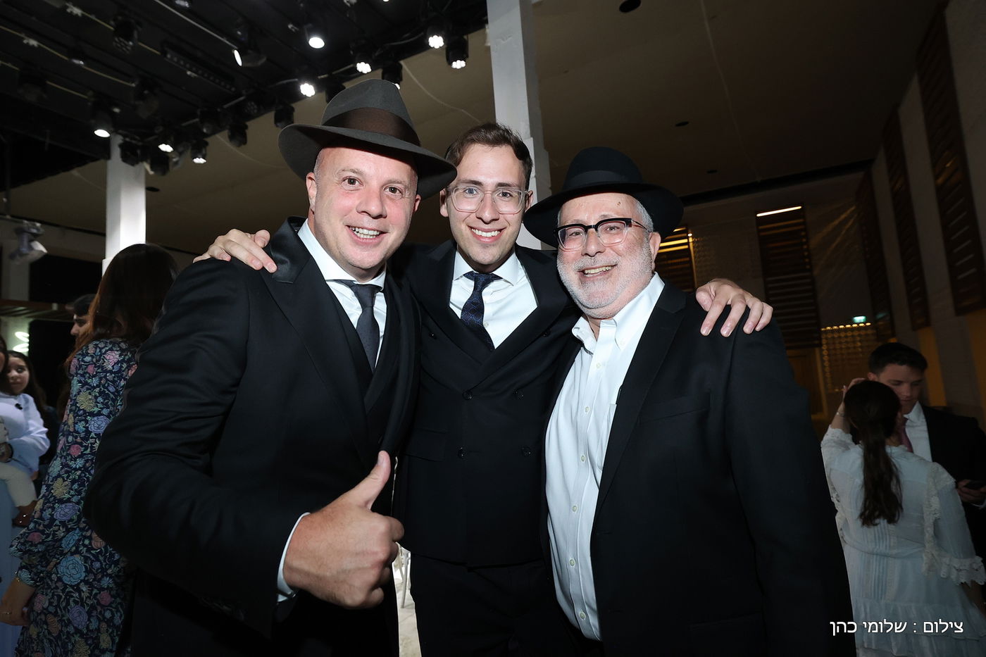 חתונת ביתו של מנחם טוקר
