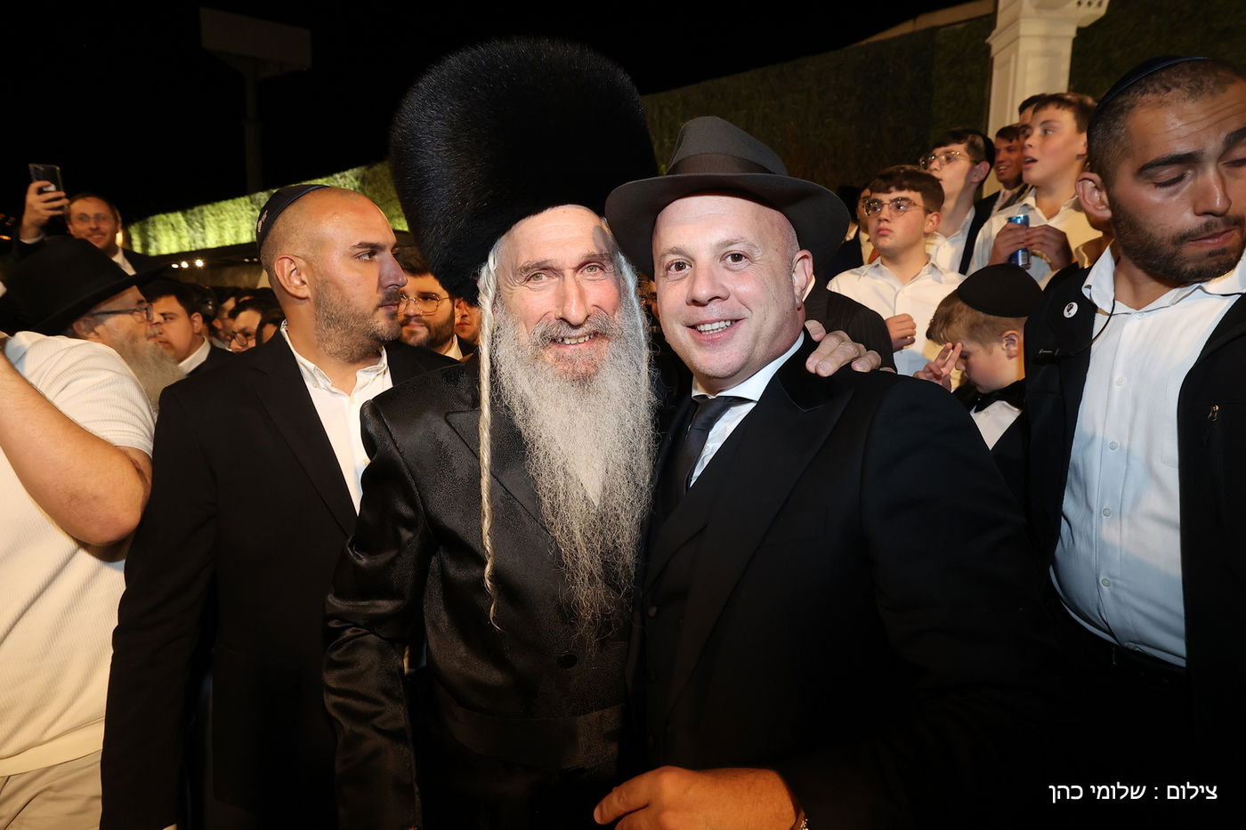 חתונת ביתו של מנחם טוקר