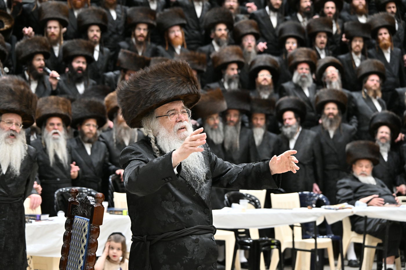 הקפות שניות בחצה"ק דארג