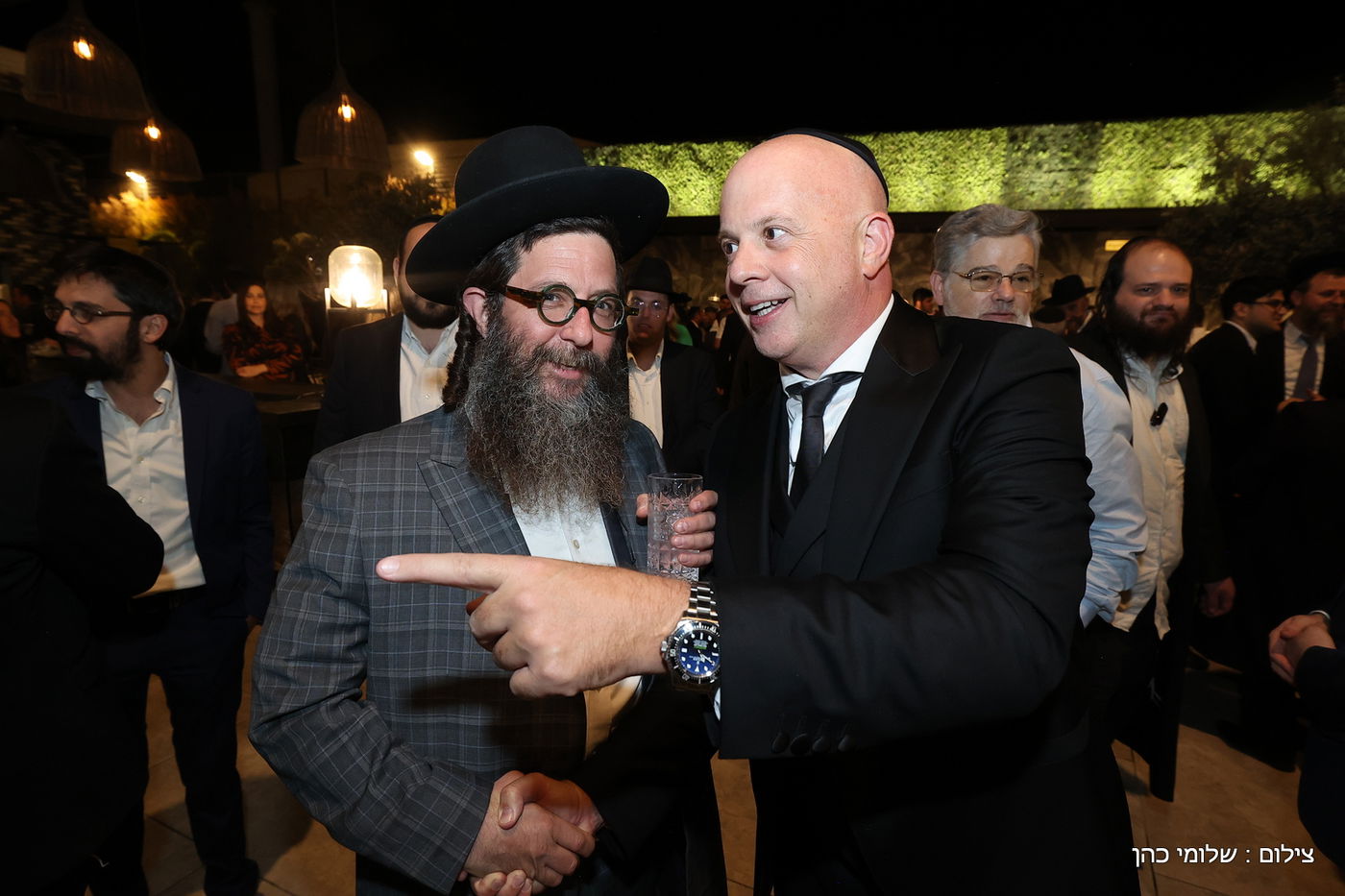 חתונת ביתו של מנחם טוקר