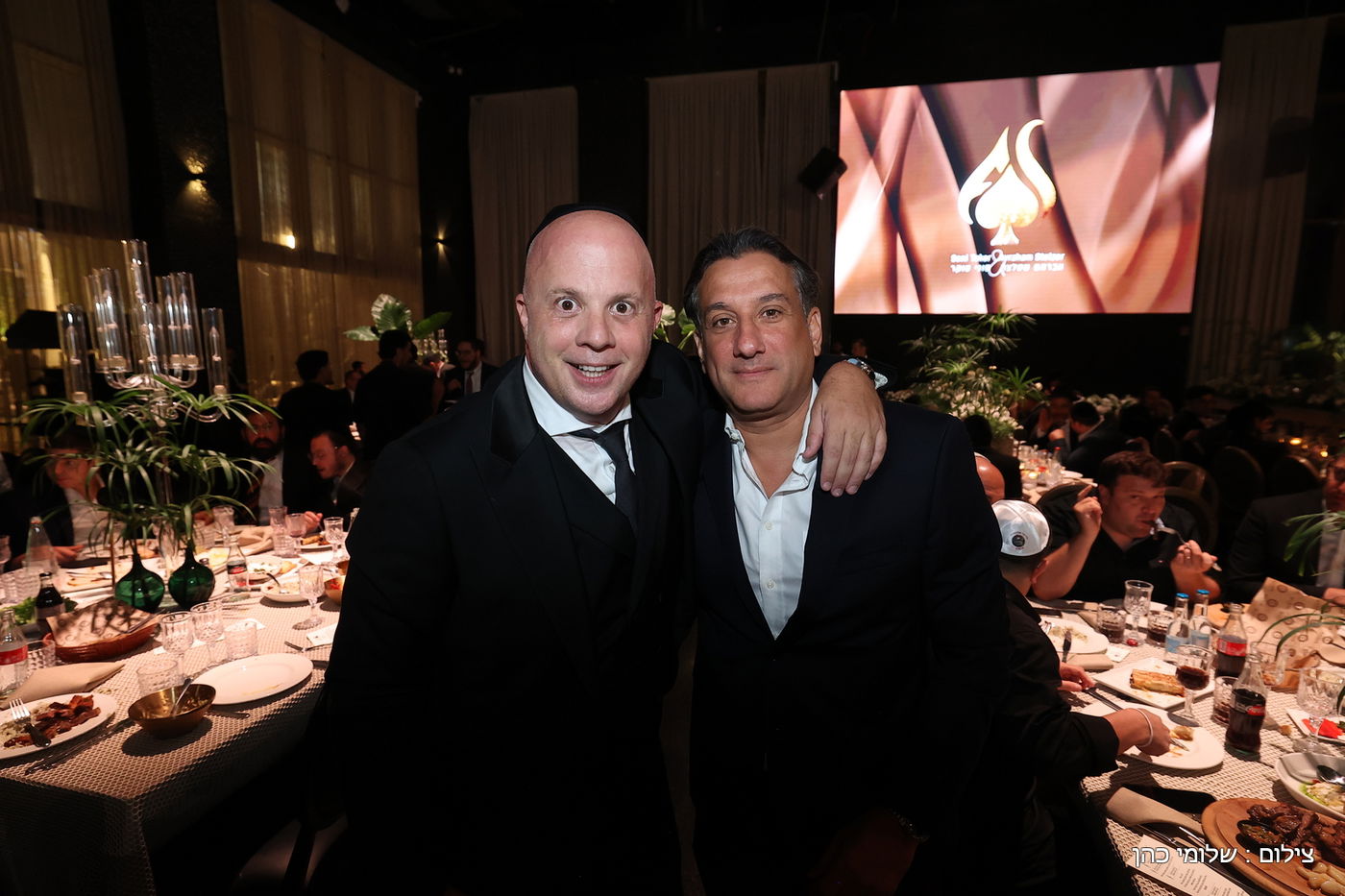 חתונת ביתו של מנחם טוקר