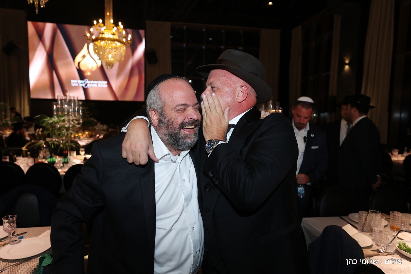 חתונת ביתו של מנחם טוקר