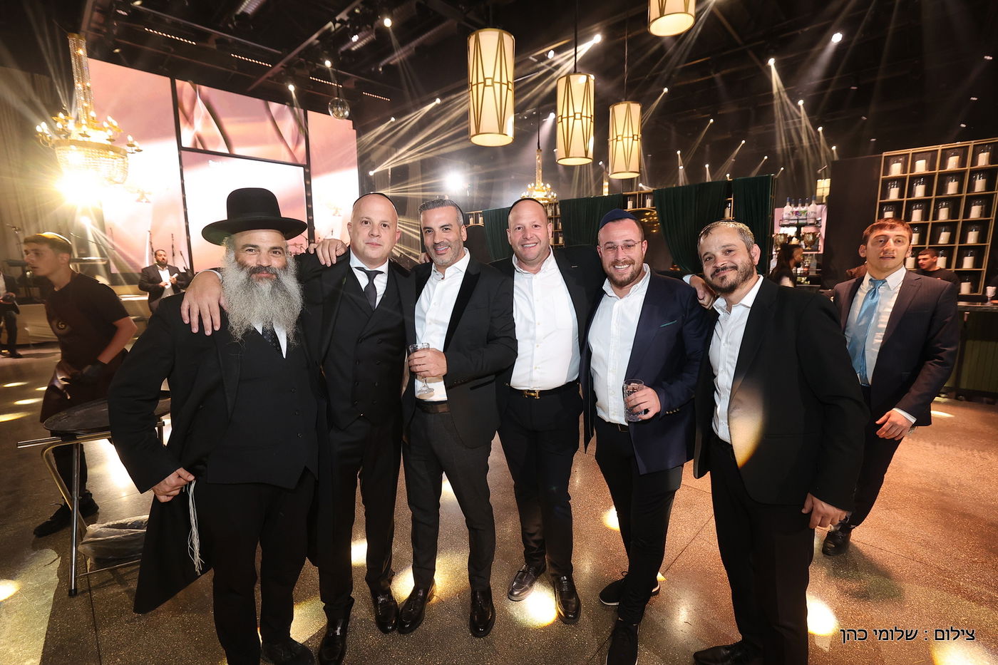 חתונת ביתו של מנחם טוקר