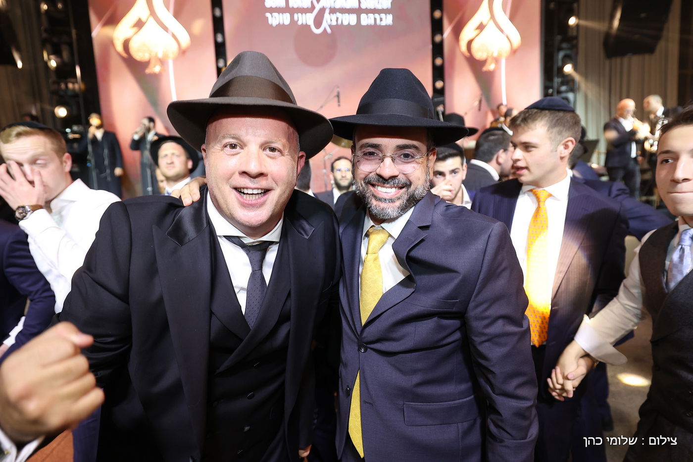 חתונת ביתו של מנחם טוקר