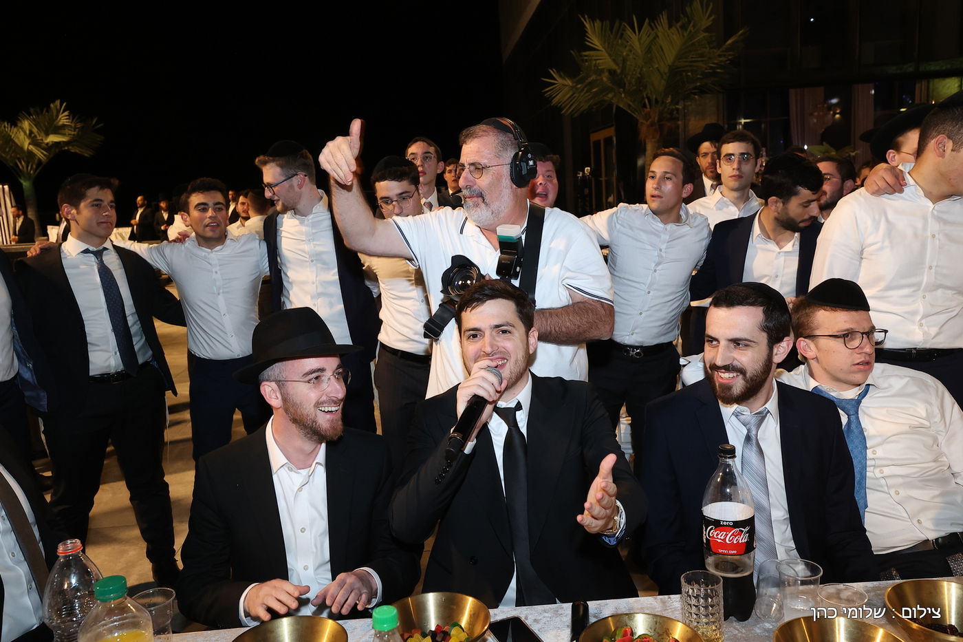 חתונת ביתו של מנחם טוקר