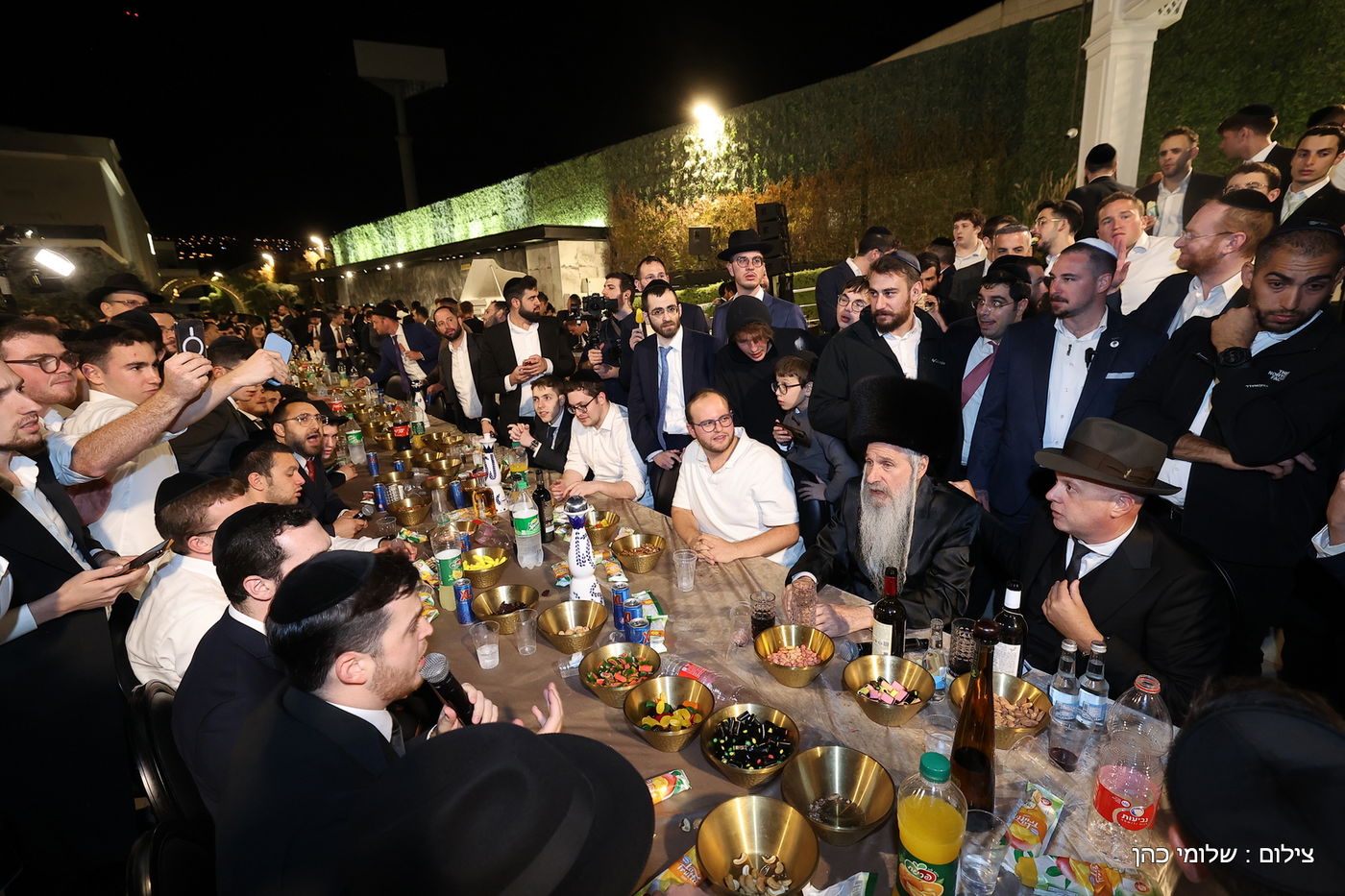 חתונת ביתו של מנחם טוקר