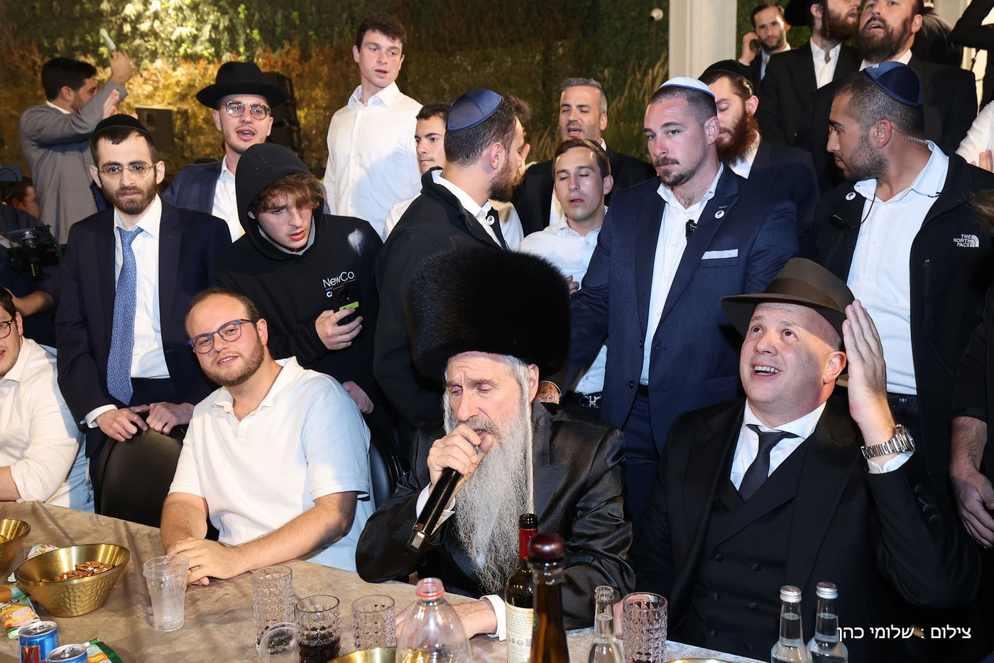 חתונת ביתו של מנחם טוקר