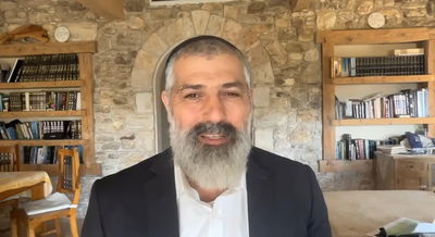 צבי יחזקאלי בפינה מיוחדת לפרשת בראשית • צפו