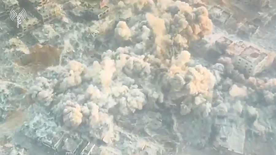 הפצצת והמשדת המבנה ימים ספורים לאחר מכן