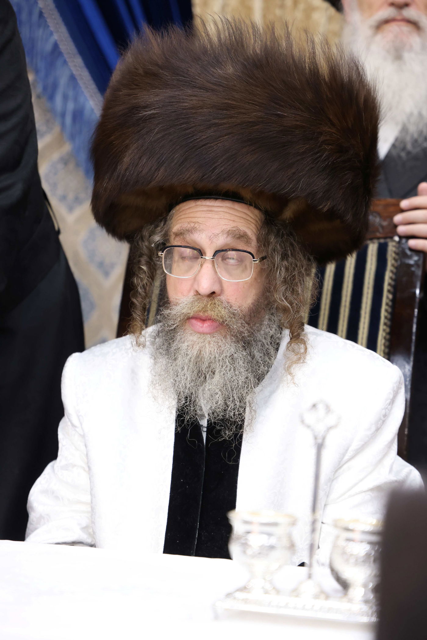 חג הסוכות בחצה"ק קרעטשניף סיגעט