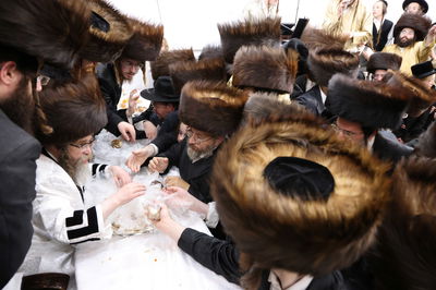 חג הסוכות בחצה"ק קרעטשניף סיגעט