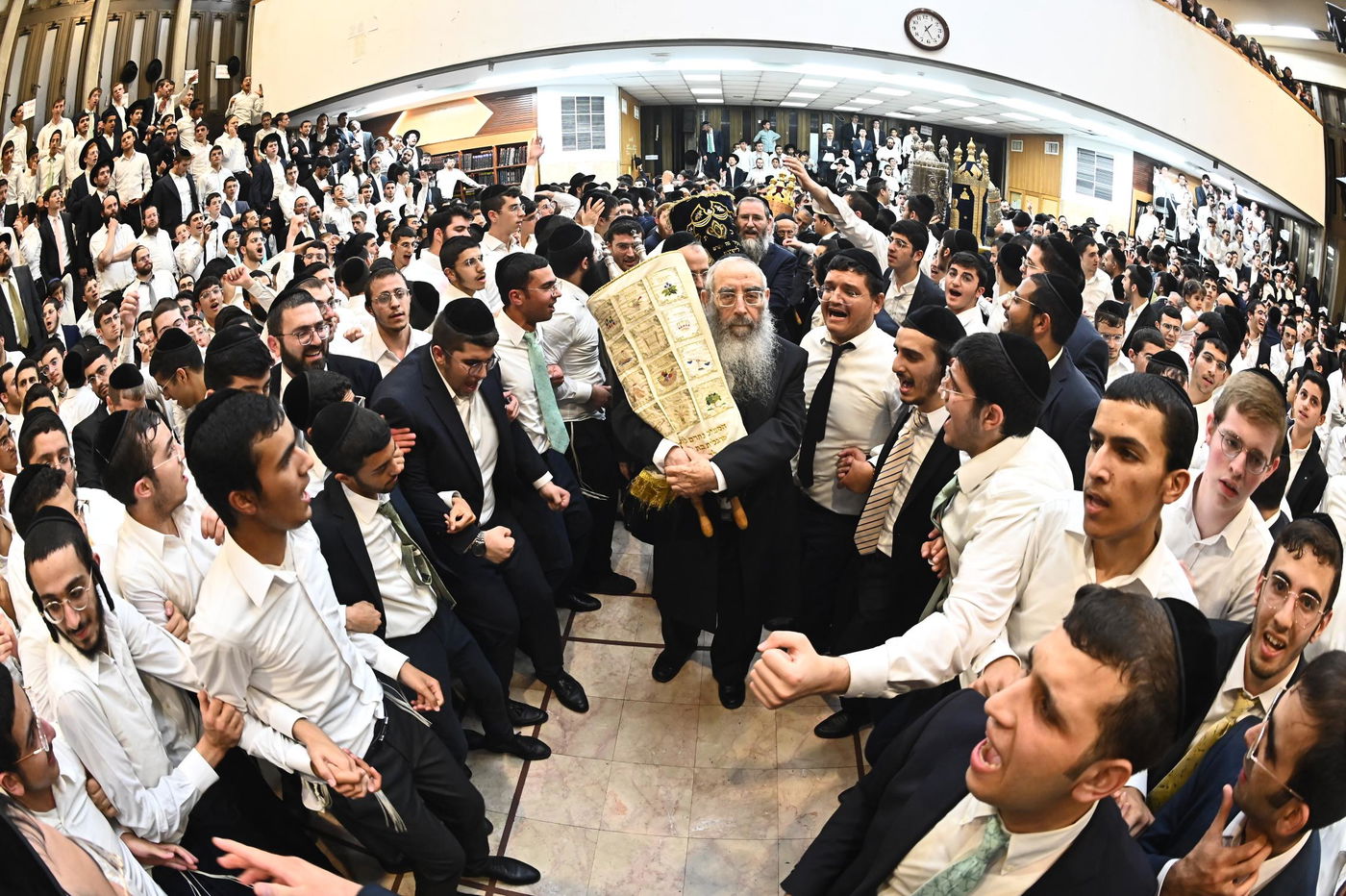 הקפות שניות בישיבת בית שמעיה