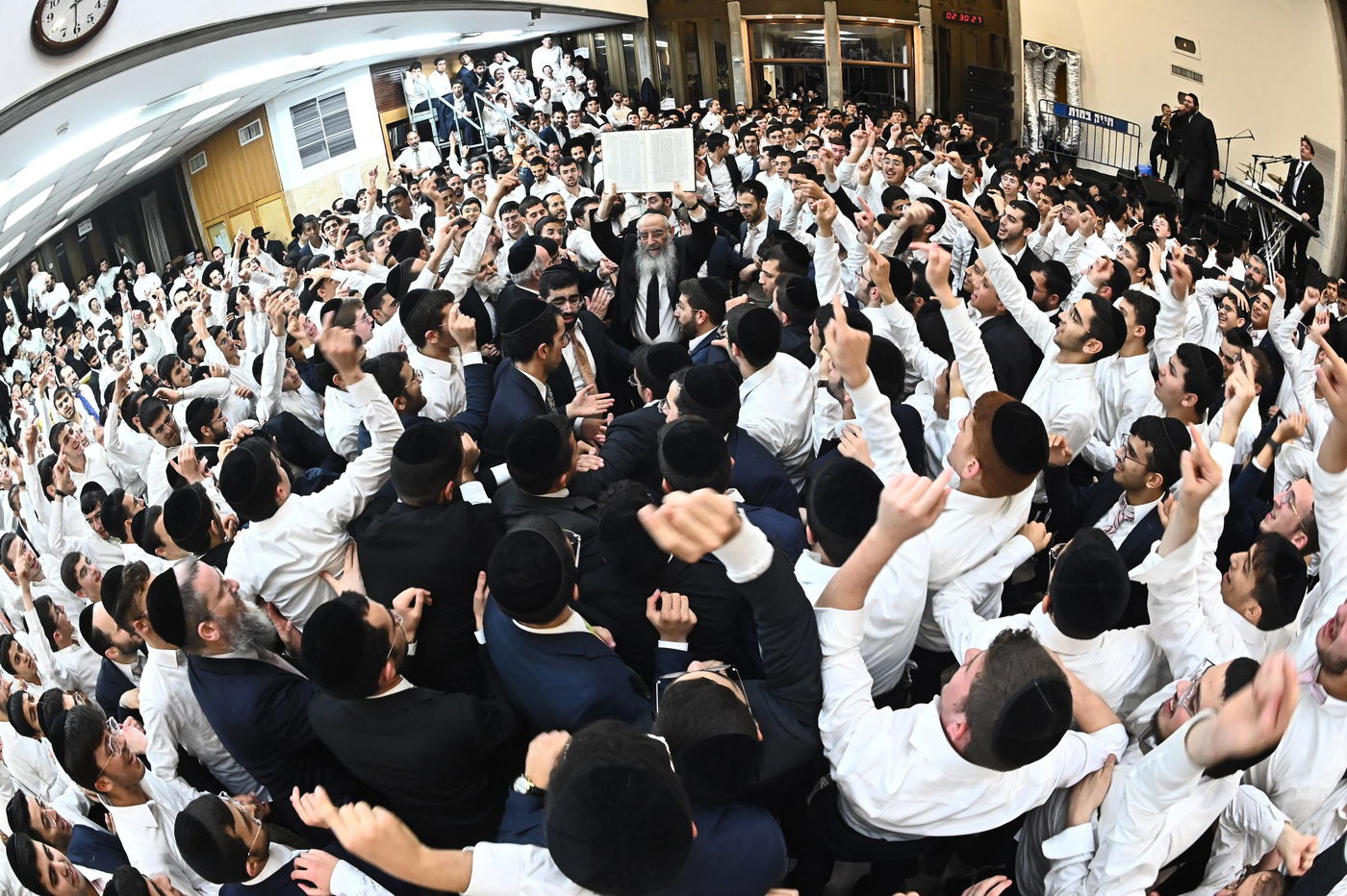 הקפות שניות בישיבת בית שמעיה