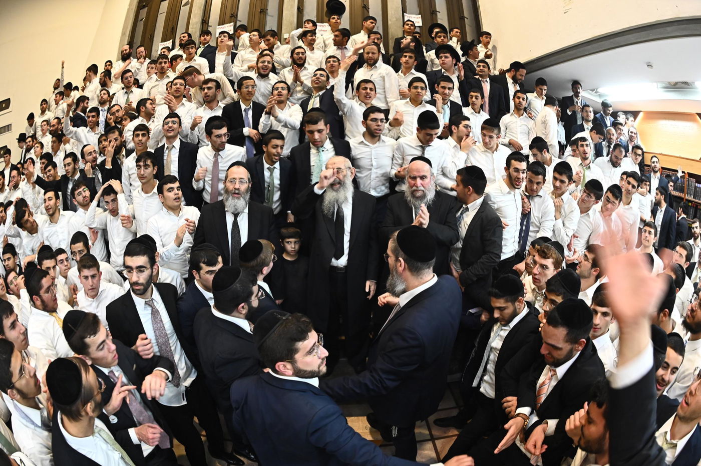 הקפות שניות בישיבת בית שמעיה