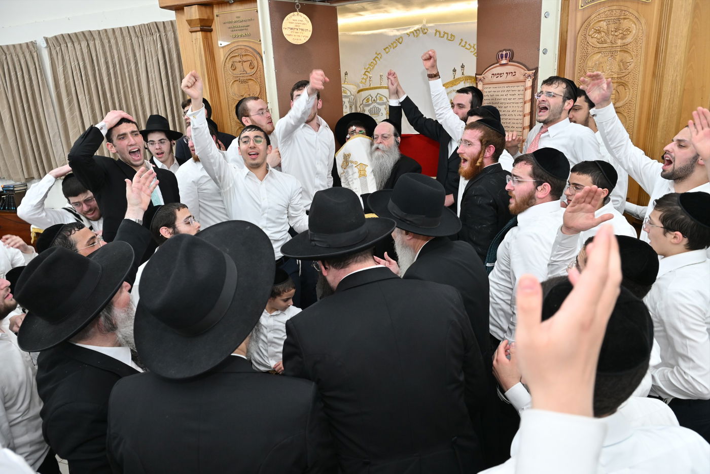 הקפות שניות בישיבת 'קריית מלך'