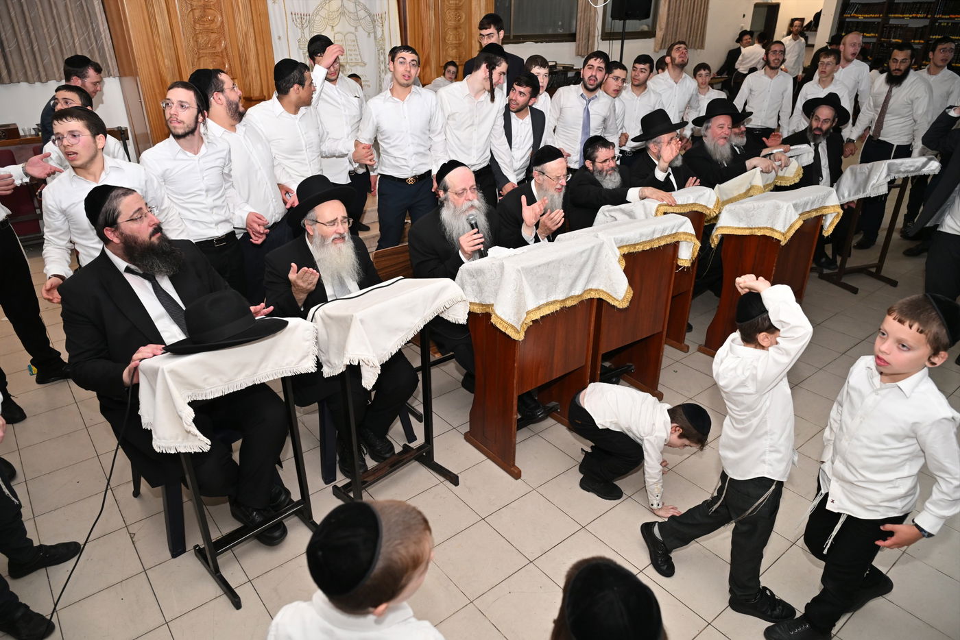 הקפות שניות בישיבת 'קריית מלך'