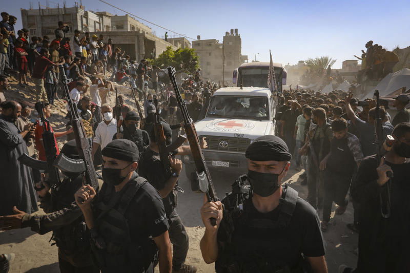 מחבלים משוחררים מגיעים לעזה