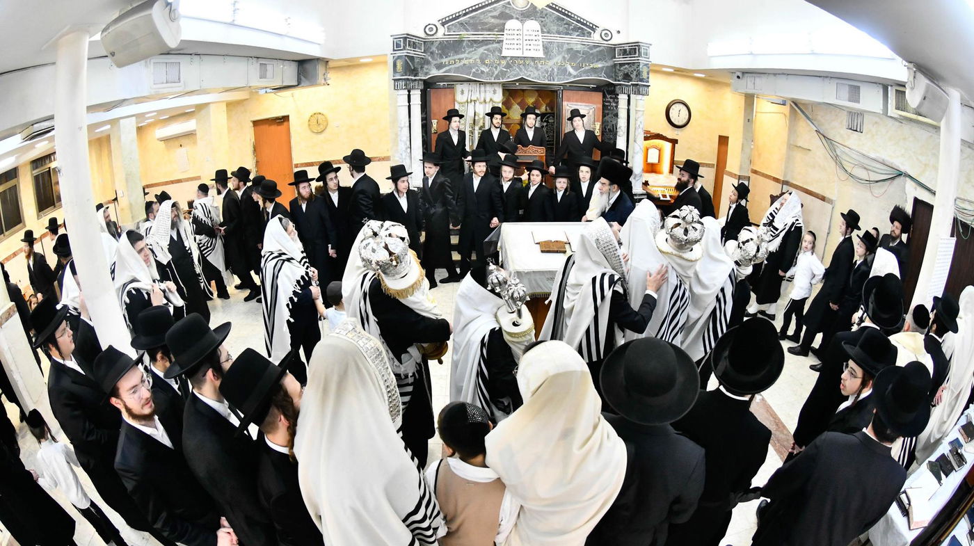 הקפות לבני חו"ל באלכסנדר