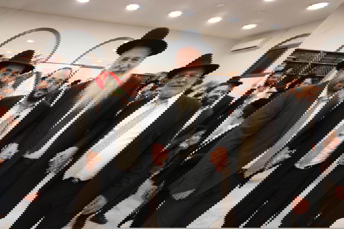 הקפות שניות בקהילה המרכזית בבני ברק