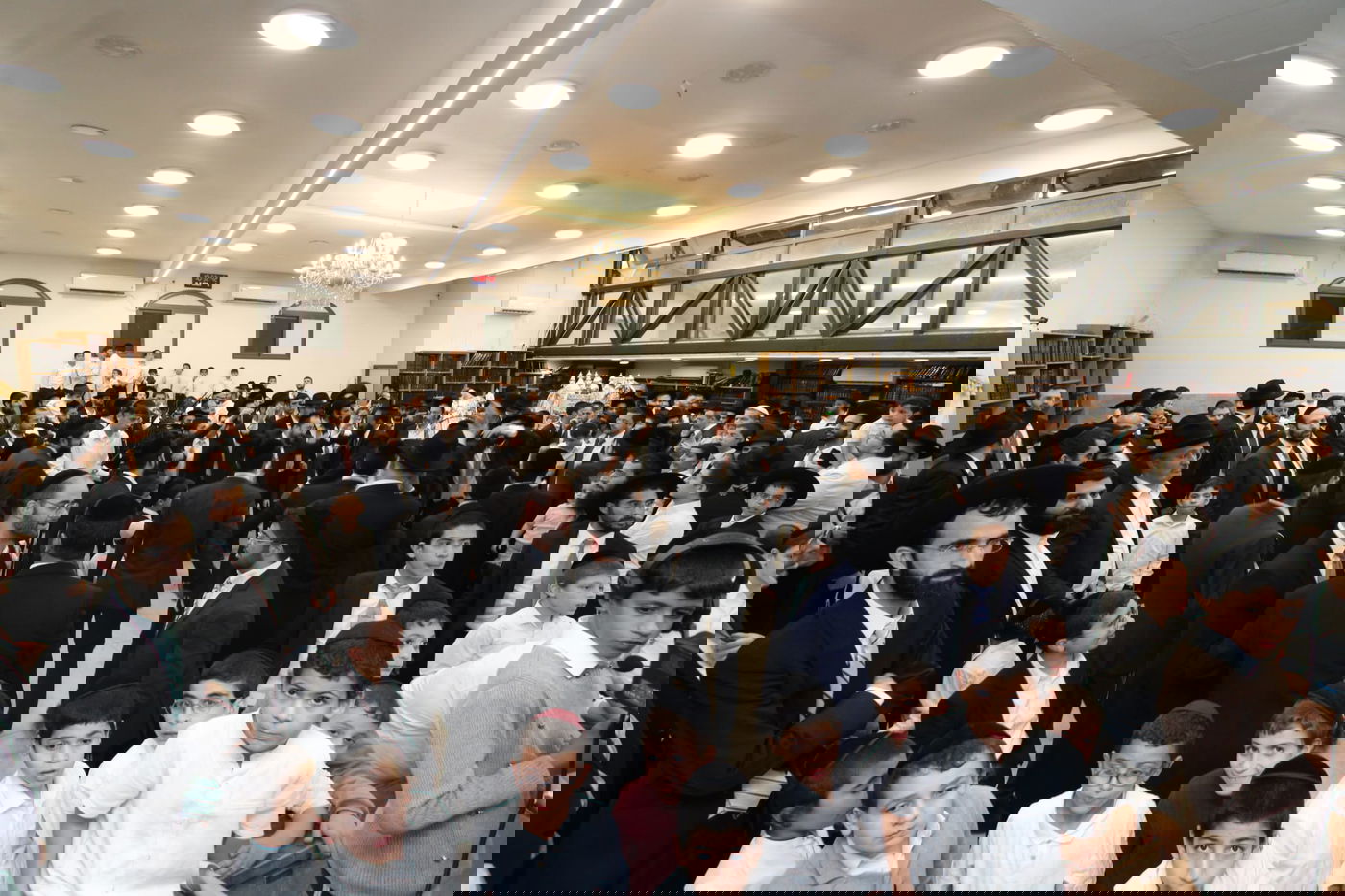 הקפות שניות בקהילה המרכזית בבני ברק