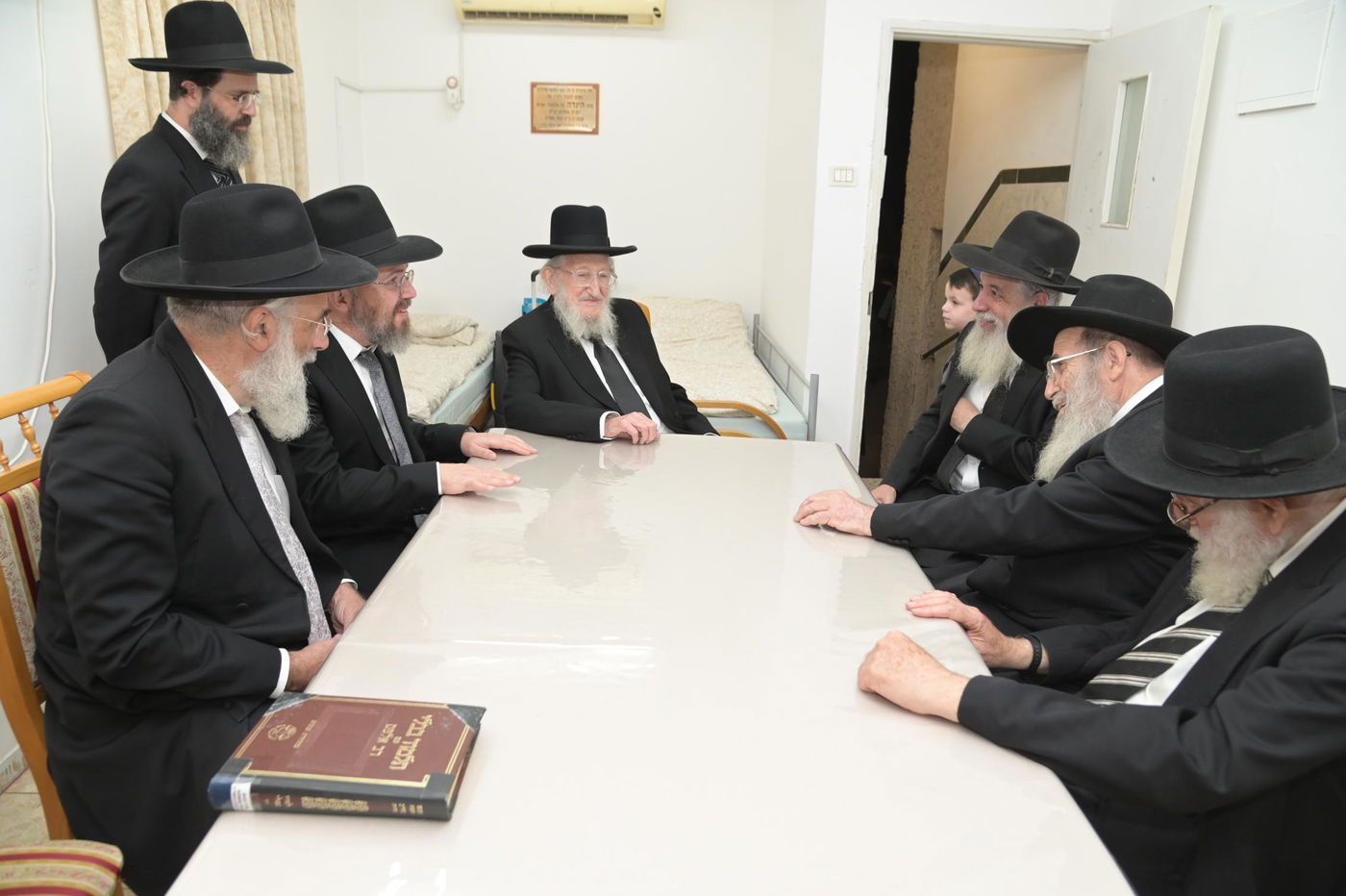 הקפות שניות בישיבת 'שכר שכיר'