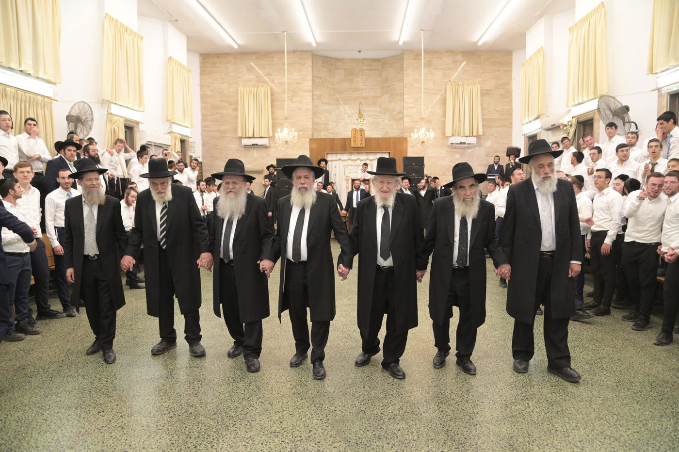 הקפות שניות בישיבת 'שכר שכיר'