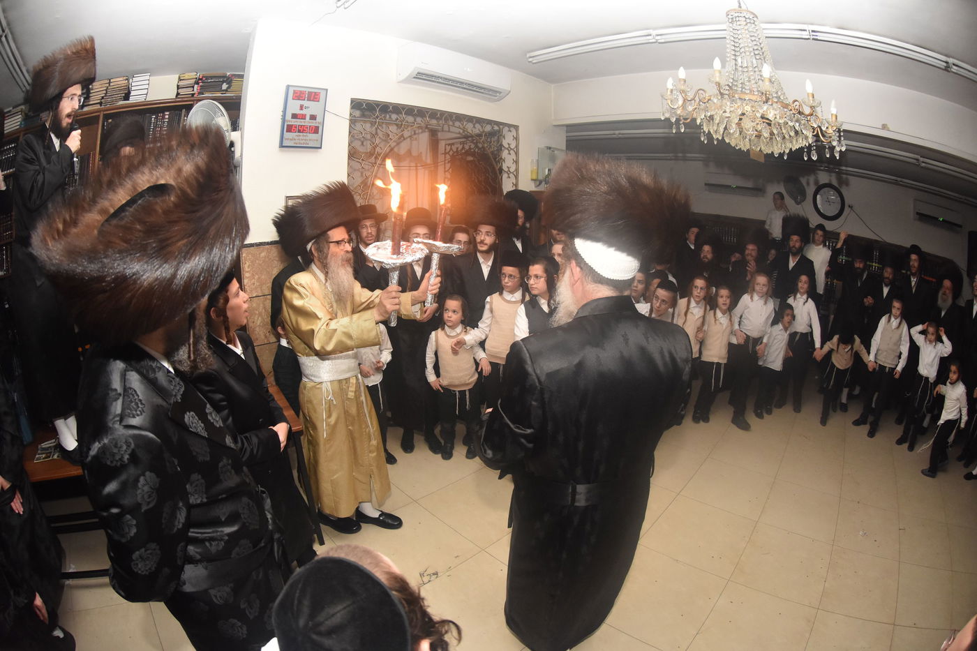 שמחת בית השואבה אצל הרה"צ רבי חיים יוסף בידרמן