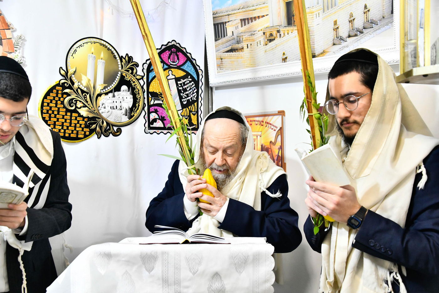 הושענא רבה אצל המקובל הגה"צ רבי דוד בצרי