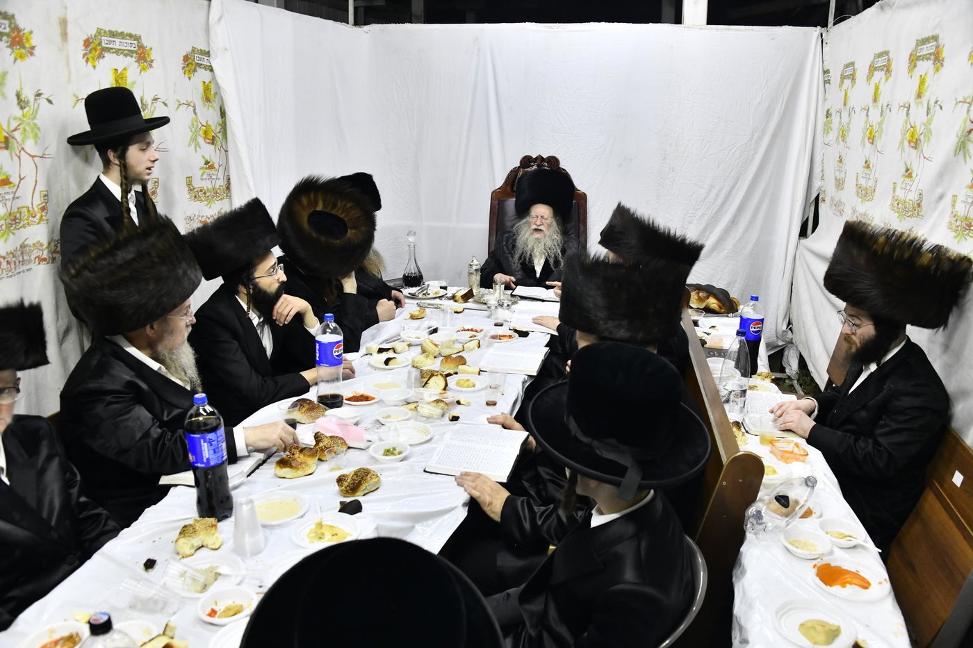 שמחת בית השואבה בחצה"ק קוזמיר