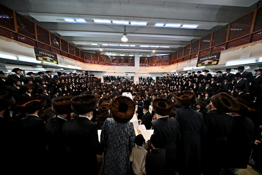 נעילת החג שמחת תורה אצל הגה"צ רבי חיים צבי מייזליש