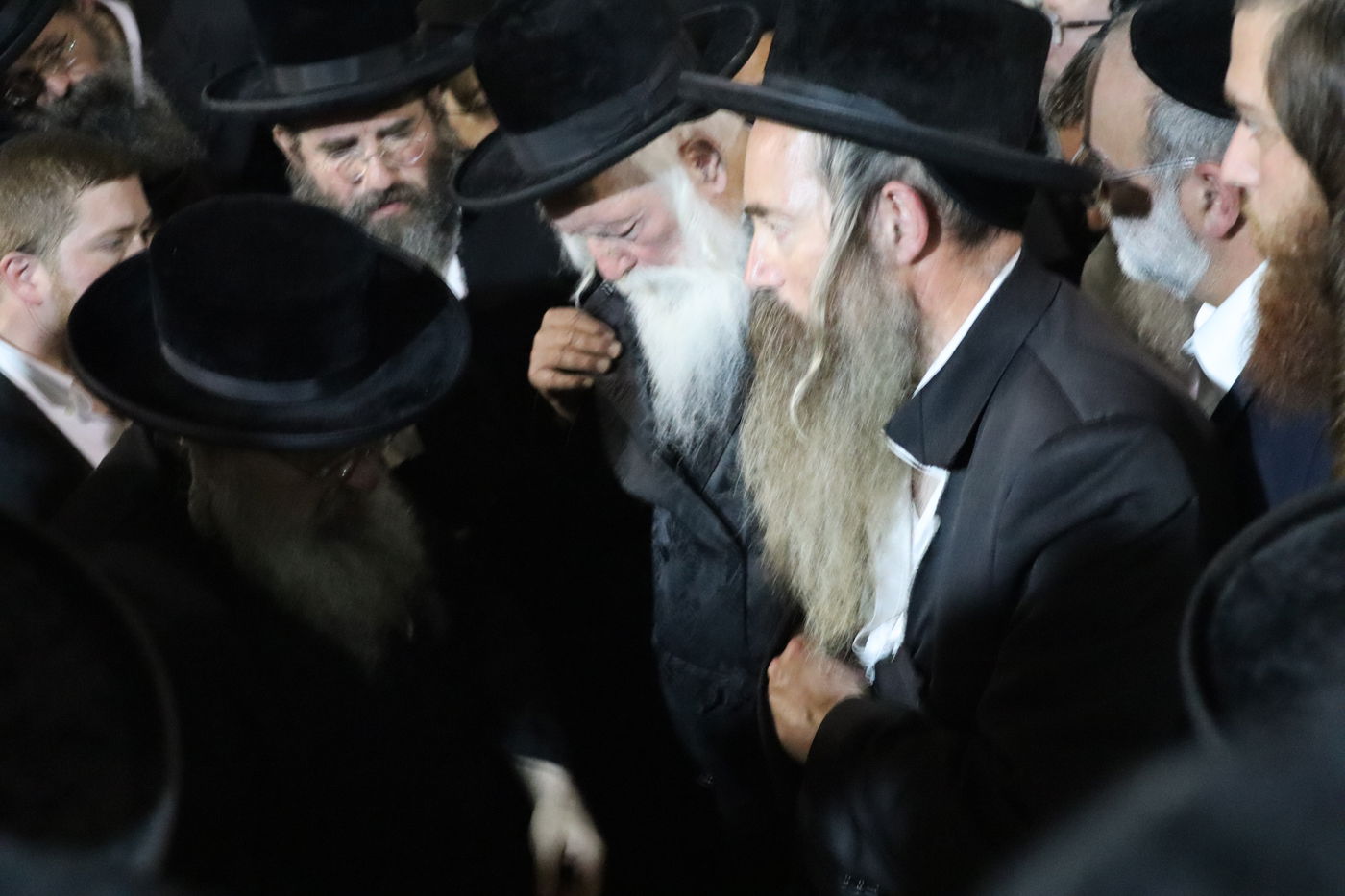 מסע הלווית הרה"ג רבי מנחם בן ציון גרוסמן זצ"ל