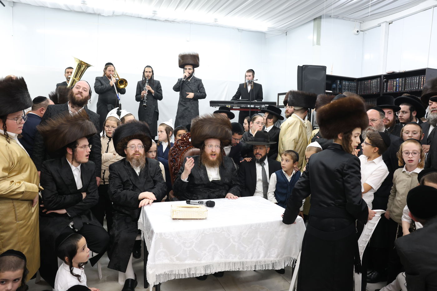 סוכות בחצר ספינקא בית שמש