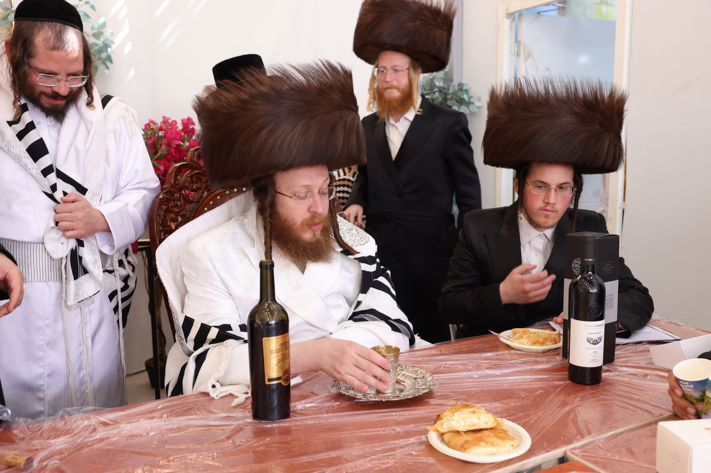 סוכות בחצר ספינקא בית שמש