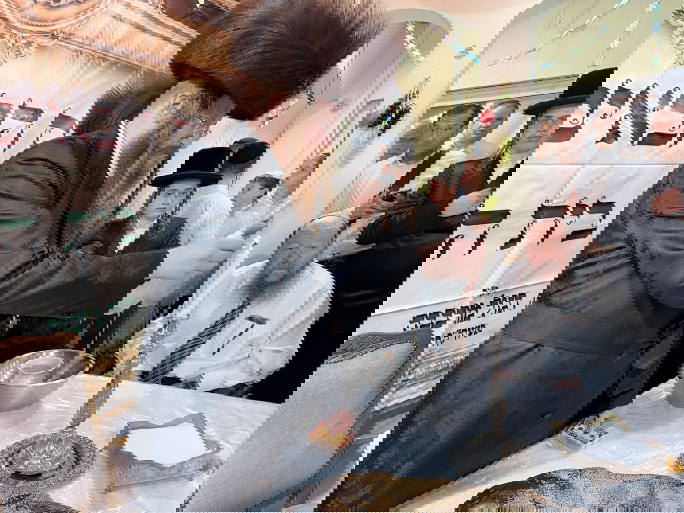 ירח האיתנים בחצה"ק קאליב