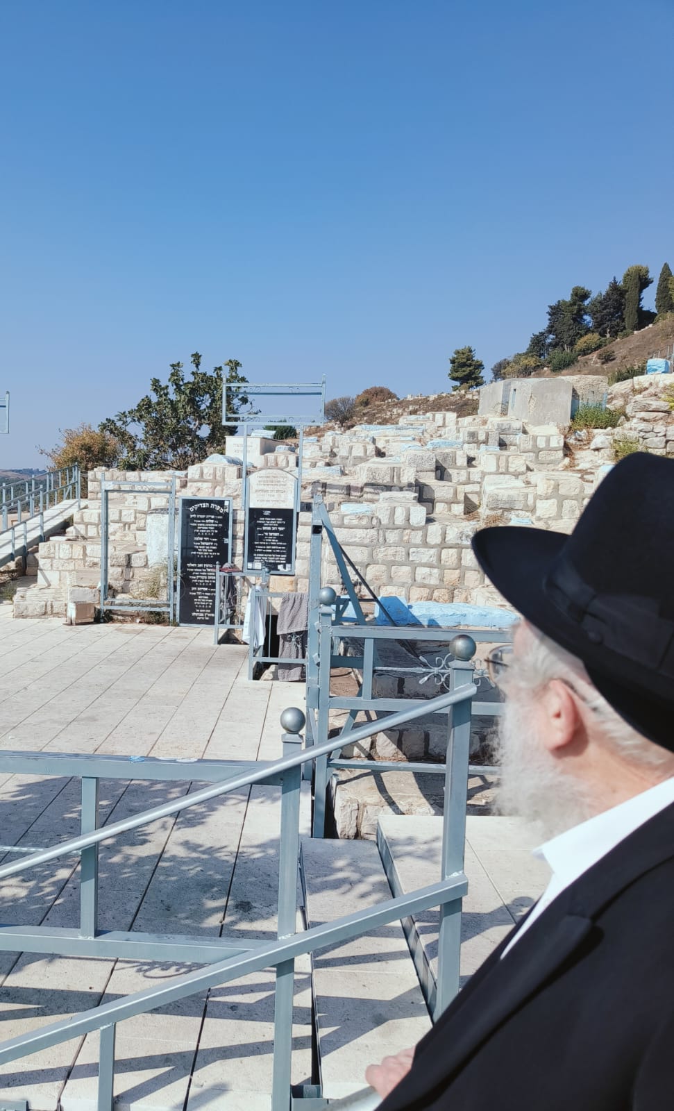 הגרב''ד אלישיב בביקור היסטורי בצפת ובמירון