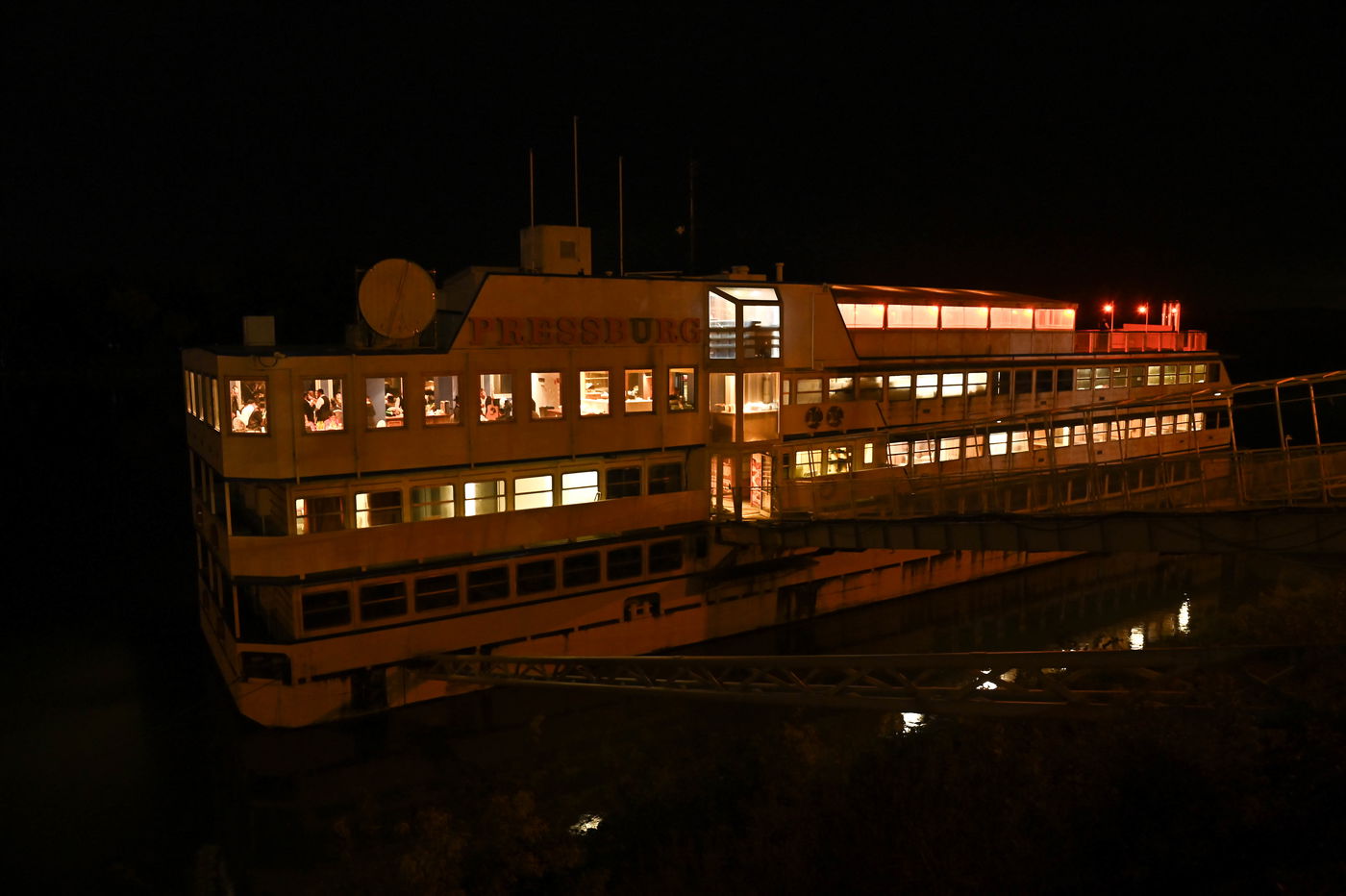 הילולת מרן ה'חתם סופר' זי"ע בעיר פרעשבורג