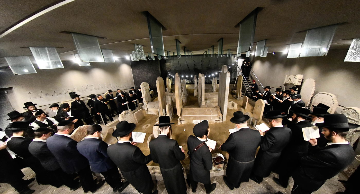 הילולת מרן ה'חתם סופר' זי"ע בעיר פרעשבורג