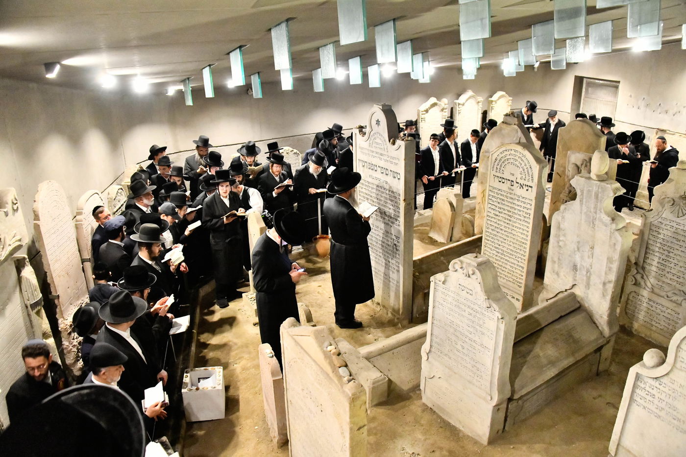 הילולת מרן ה'חתם סופר' זי"ע בעיר פרעשבורג