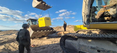 כוחות צה"ל מסמנים את הקו הצהוב ברצועת עזה